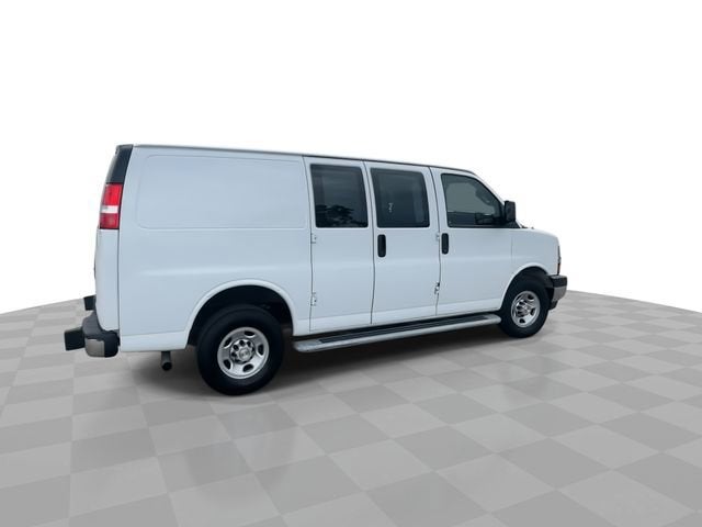 2024 Chevrolet Express Cargo 2500 WT
