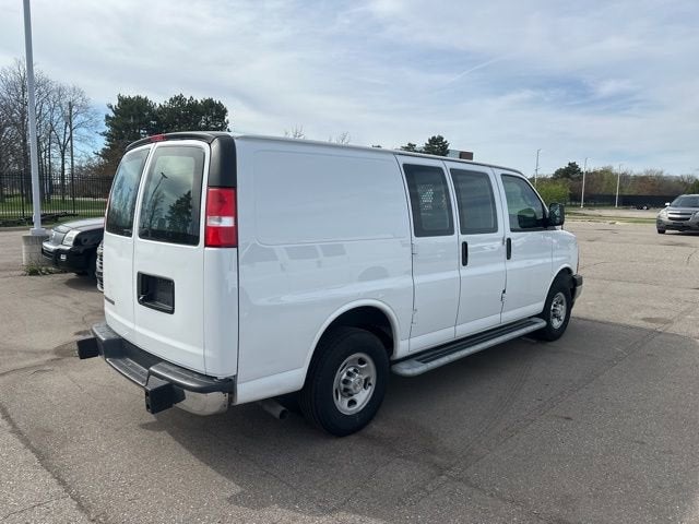2024 Chevrolet Express Cargo 2500 WT