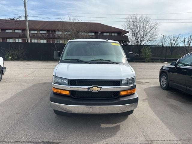 2024 Chevrolet Express Cargo 2500 WT