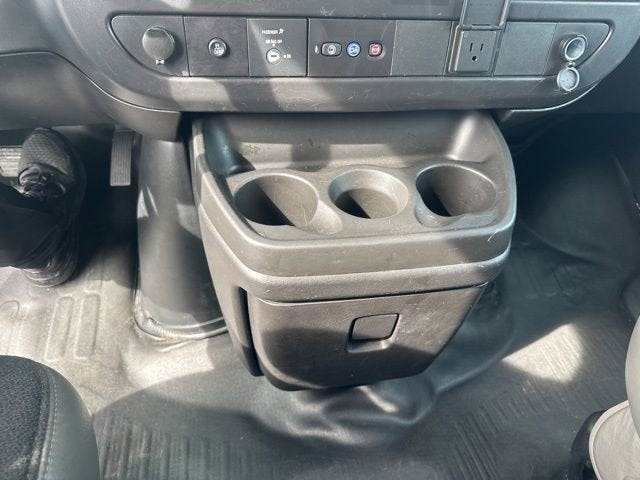 2024 Chevrolet Express Cargo 2500 WT