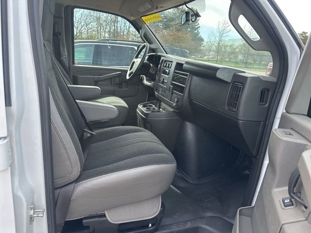 2024 Chevrolet Express Cargo 2500 WT