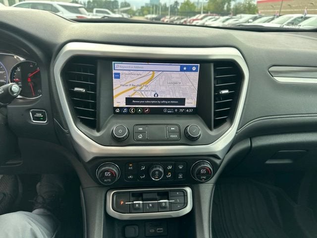 2023 GMC Acadia SLT