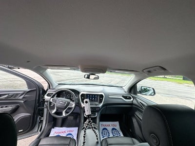 2023 GMC Acadia SLT
