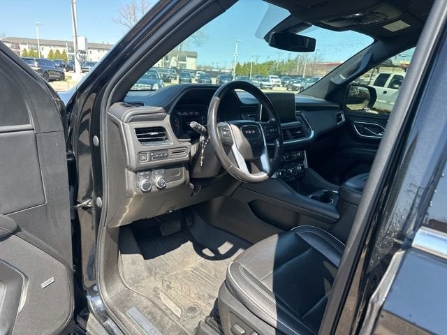 2021 GMC Yukon XL SLT