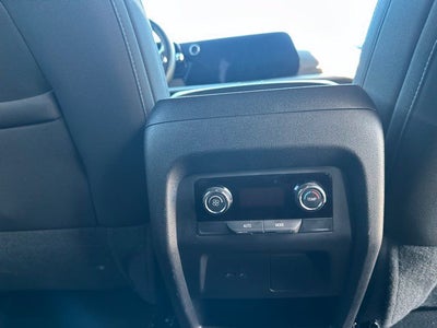 2024 Chevrolet Traverse LS