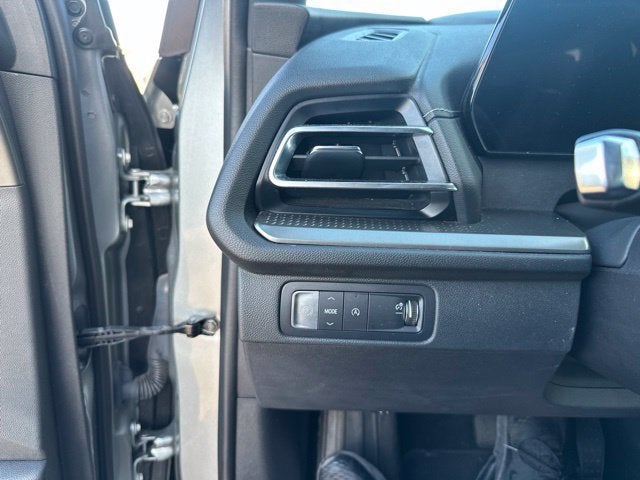 2024 Chevrolet Traverse LS