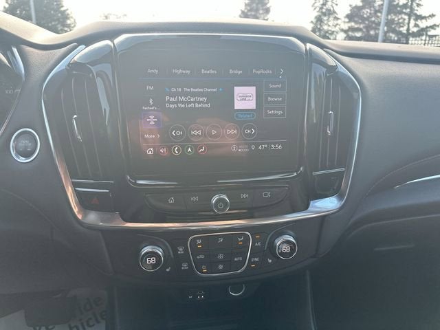 2023 Chevrolet Traverse RS