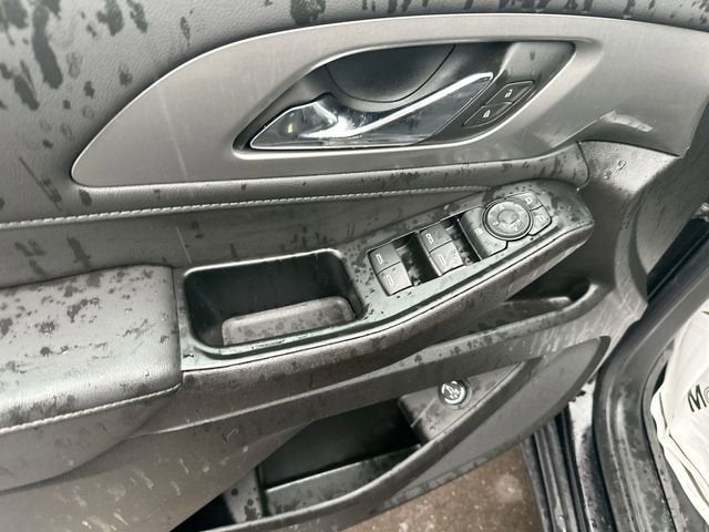 2024 Chevrolet Traverse Limited LT Cloth