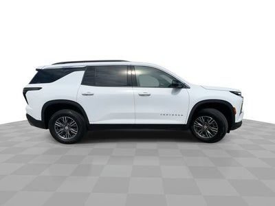2024 Chevrolet Traverse LT