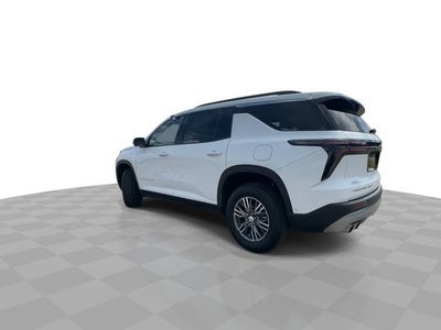 2024 Chevrolet Traverse LT