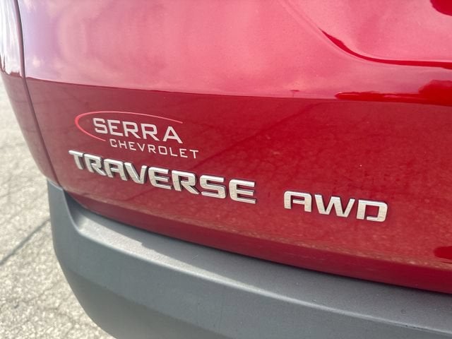2023 Chevrolet Traverse LT Cloth