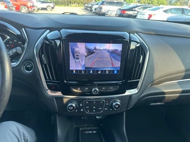 2022 Chevrolet Traverse LT Leather