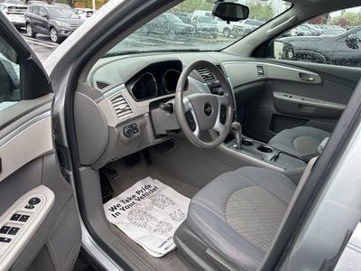 2011 Chevrolet Traverse LS