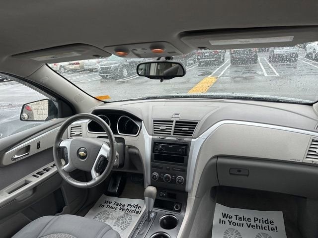 2011 Chevrolet Traverse LS