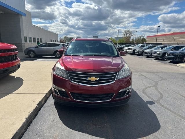 Used 2017 Chevrolet Traverse 1LT with VIN 1GNKRGKD4HJ317834 for sale in Southfield, MI