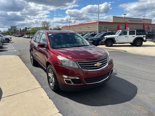 2017 Chevrolet Traverse LT