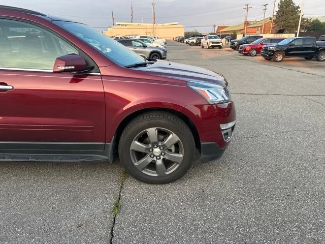 2017 Chevrolet Traverse LT