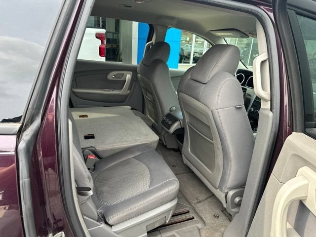 2010 Chevrolet Traverse LS