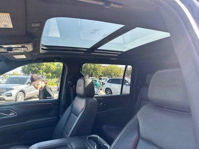 2021 Chevrolet Suburban High Country