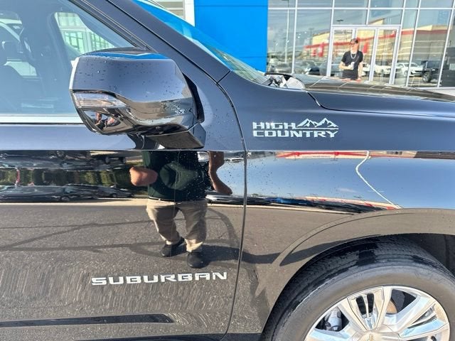 2021 Chevrolet Suburban High Country