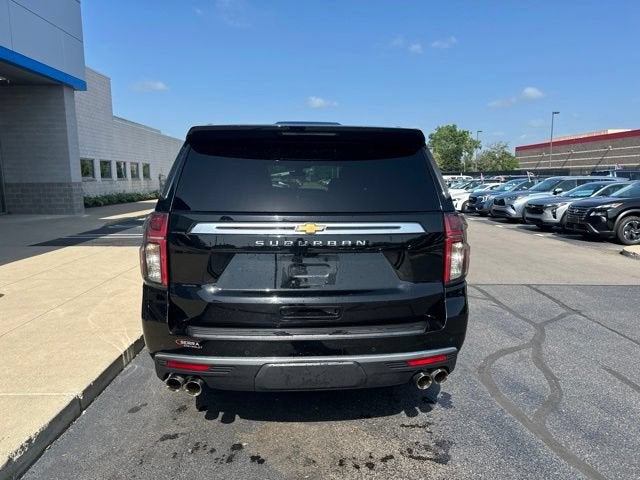 2021 Chevrolet Suburban High Country