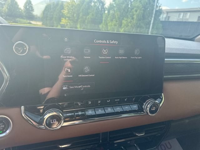 2023 GMC Canyon AT4