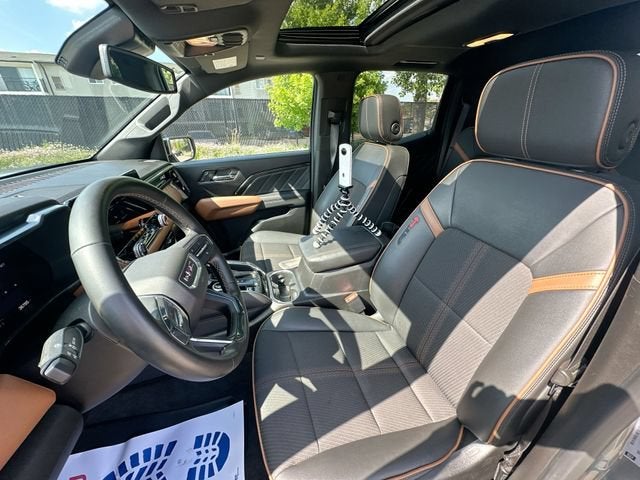 2023 GMC Canyon AT4