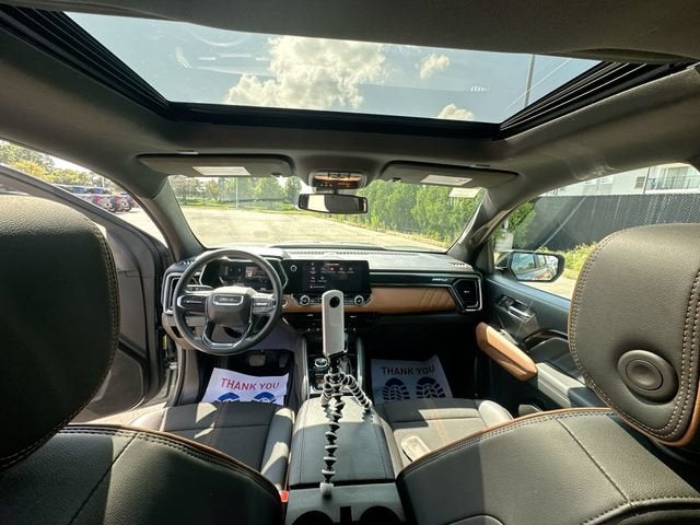 2023 GMC Canyon AT4