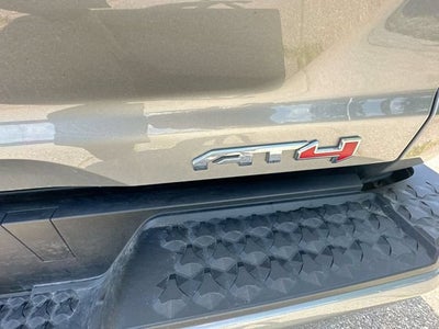 2023 GMC Canyon AT4