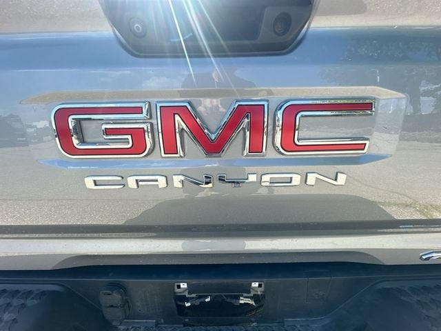 2023 GMC Canyon AT4