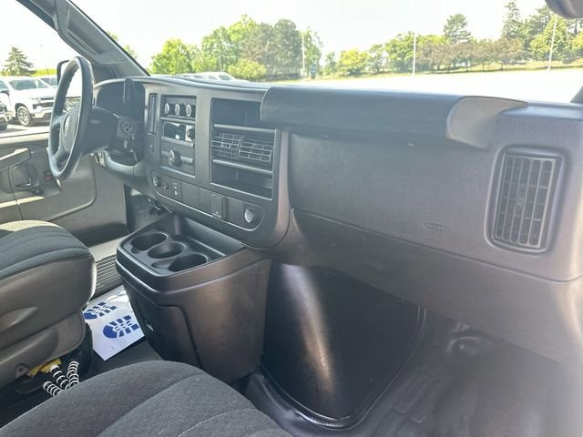2024 GMC Savana Cargo 2500 Work Van