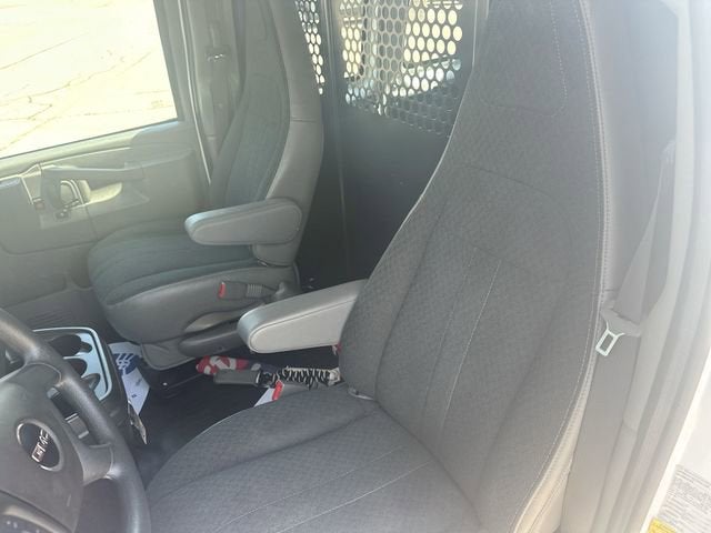 2024 GMC Savana Cargo 2500 Work Van