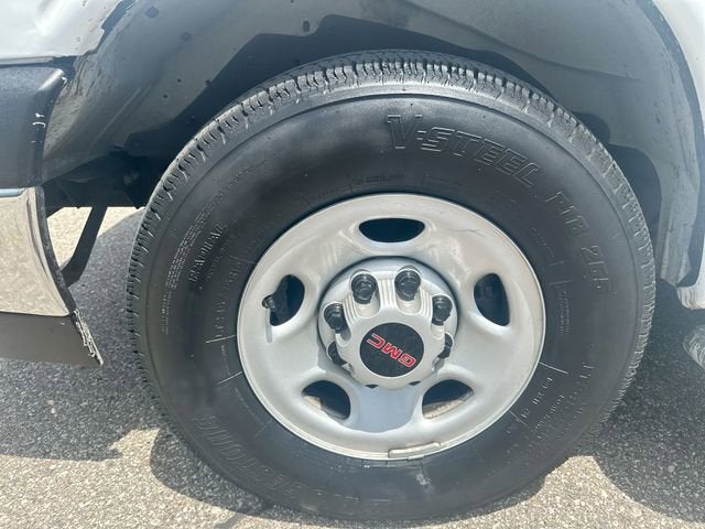2024 GMC Savana Cargo 2500 Work Van