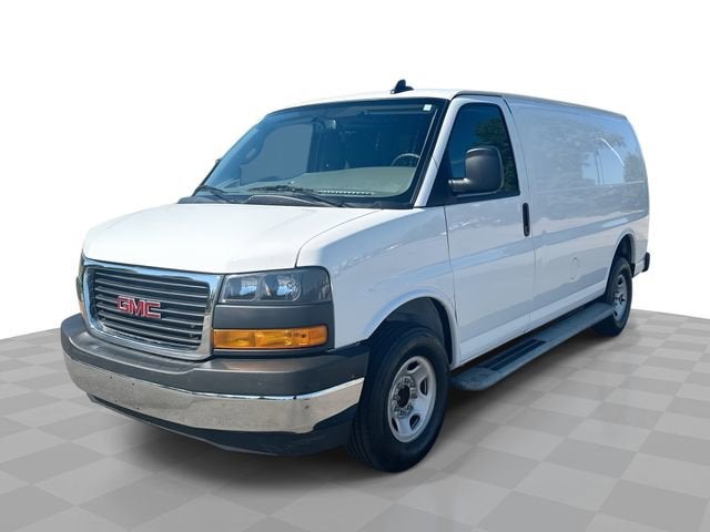 2024 GMC Savana 2500's photo