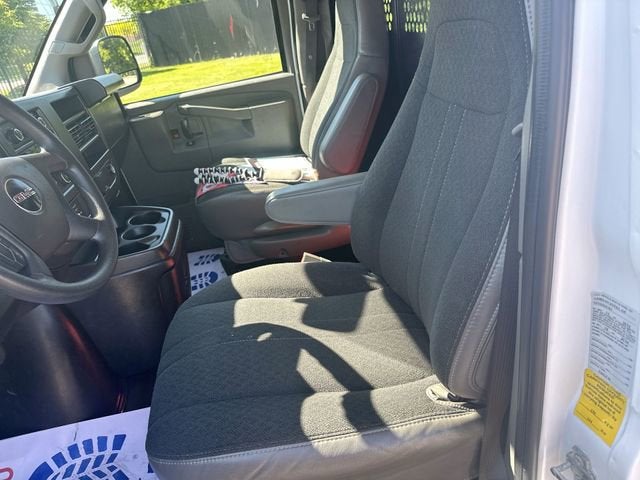 2024 GMC Savana Cargo 2500 Work Van