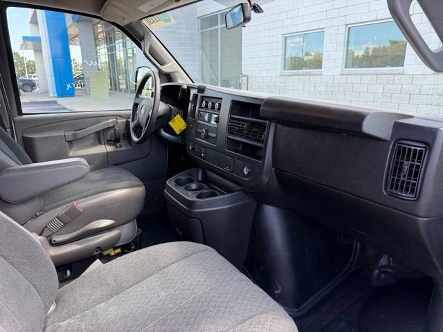 2025 GMC Savana Cargo Work Van