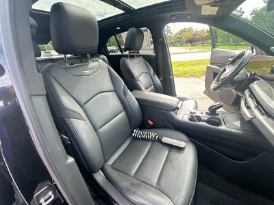 2024 Cadillac XT4 Sport