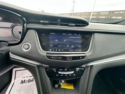 2022 Cadillac XT5 Luxury