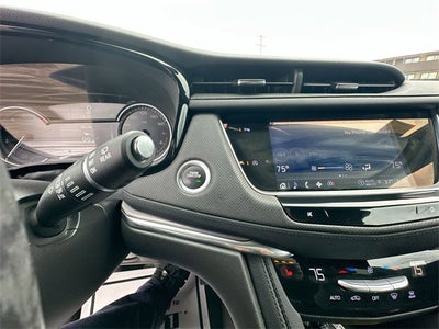 2022 Cadillac XT5 Luxury