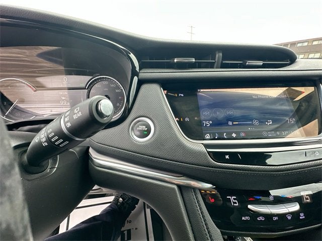 2022 Cadillac XT5 Luxury