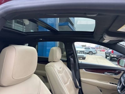 2019 Cadillac XT5 Luxury AWD