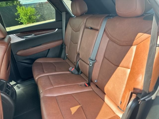 2024 Cadillac XT5 Sport