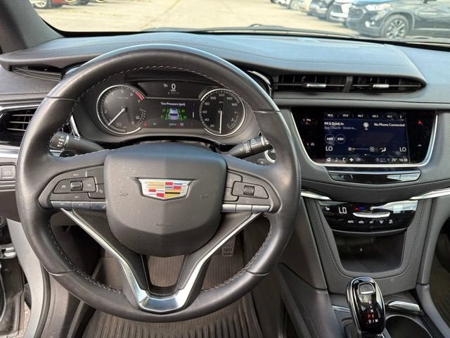 2024 Cadillac XT6 Luxury