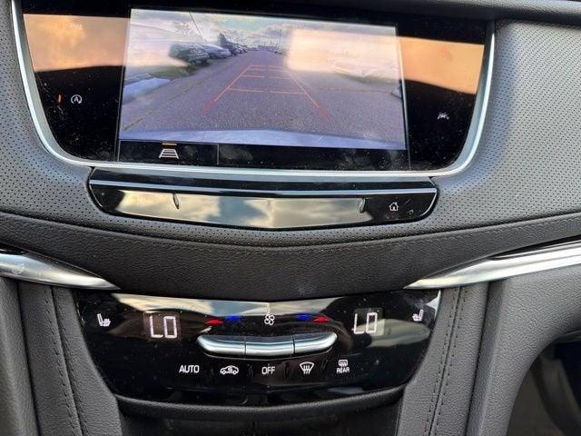 2024 Cadillac XT6 Luxury