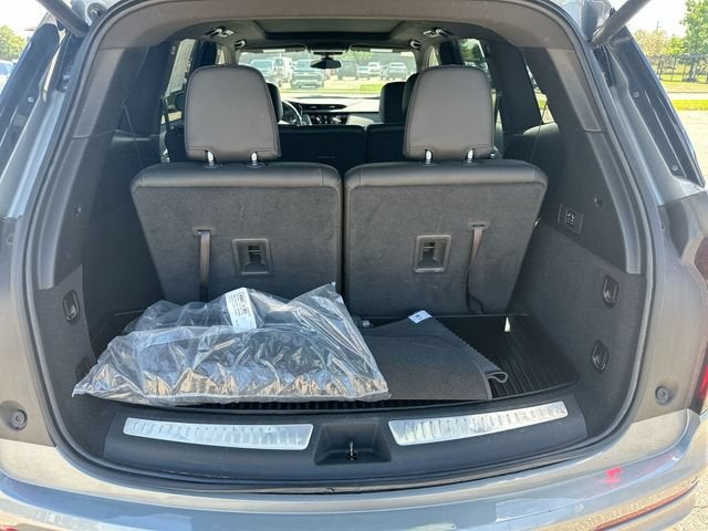 2024 Cadillac XT6 Luxury