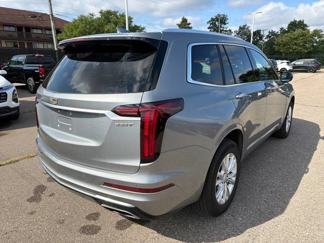 2024 Cadillac XT6 Luxury