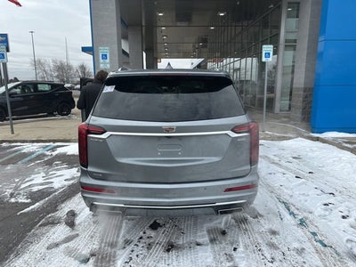 2023 Cadillac XT6 Premium Luxury