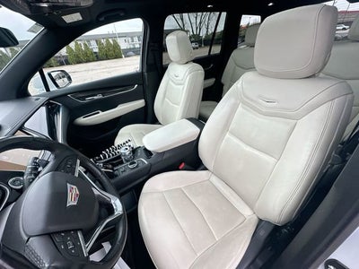 2022 Cadillac XT6 Sport