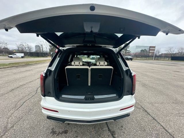 2022 Cadillac XT6 Sport