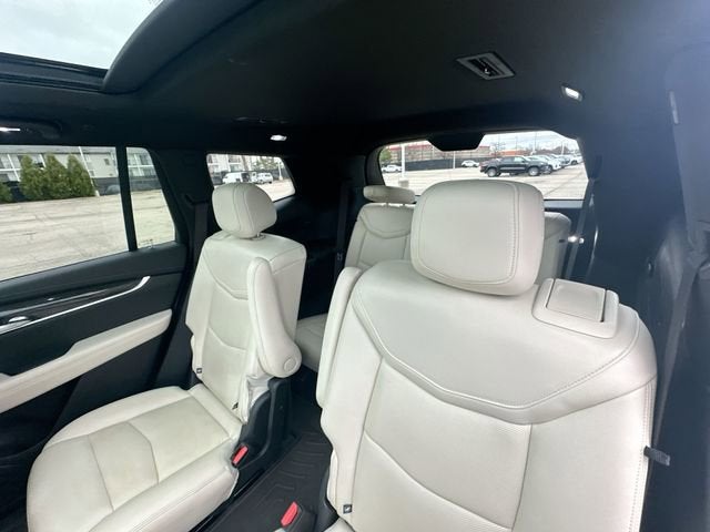 2022 Cadillac XT6 Sport